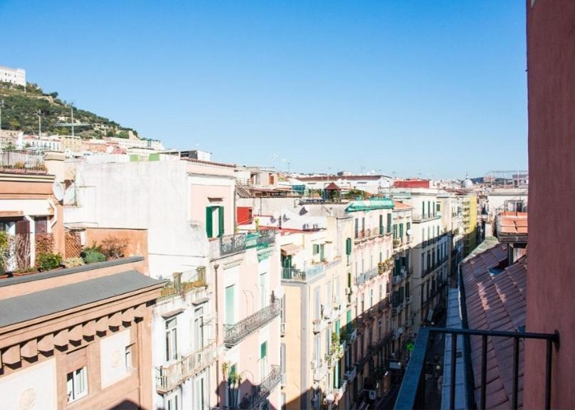 Barbaja Suites In Street Toledo 205 Napoli Bagian luar foto